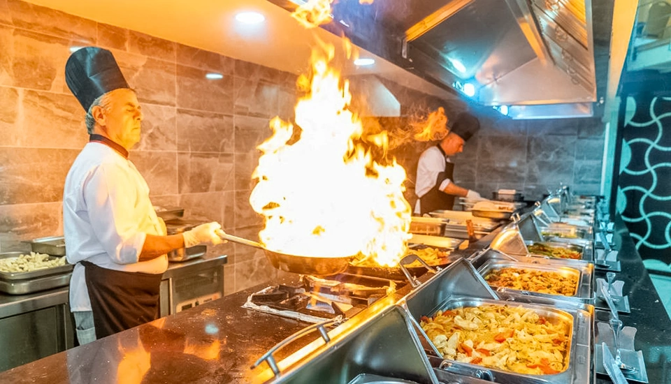 هتل گرند بلیش کوش آداسی